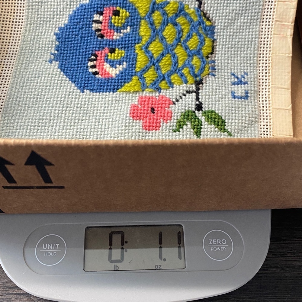 Vtg completed needlepoint piece featuring owl 1971 ready for frame or upcycle - Picture 7 of 7